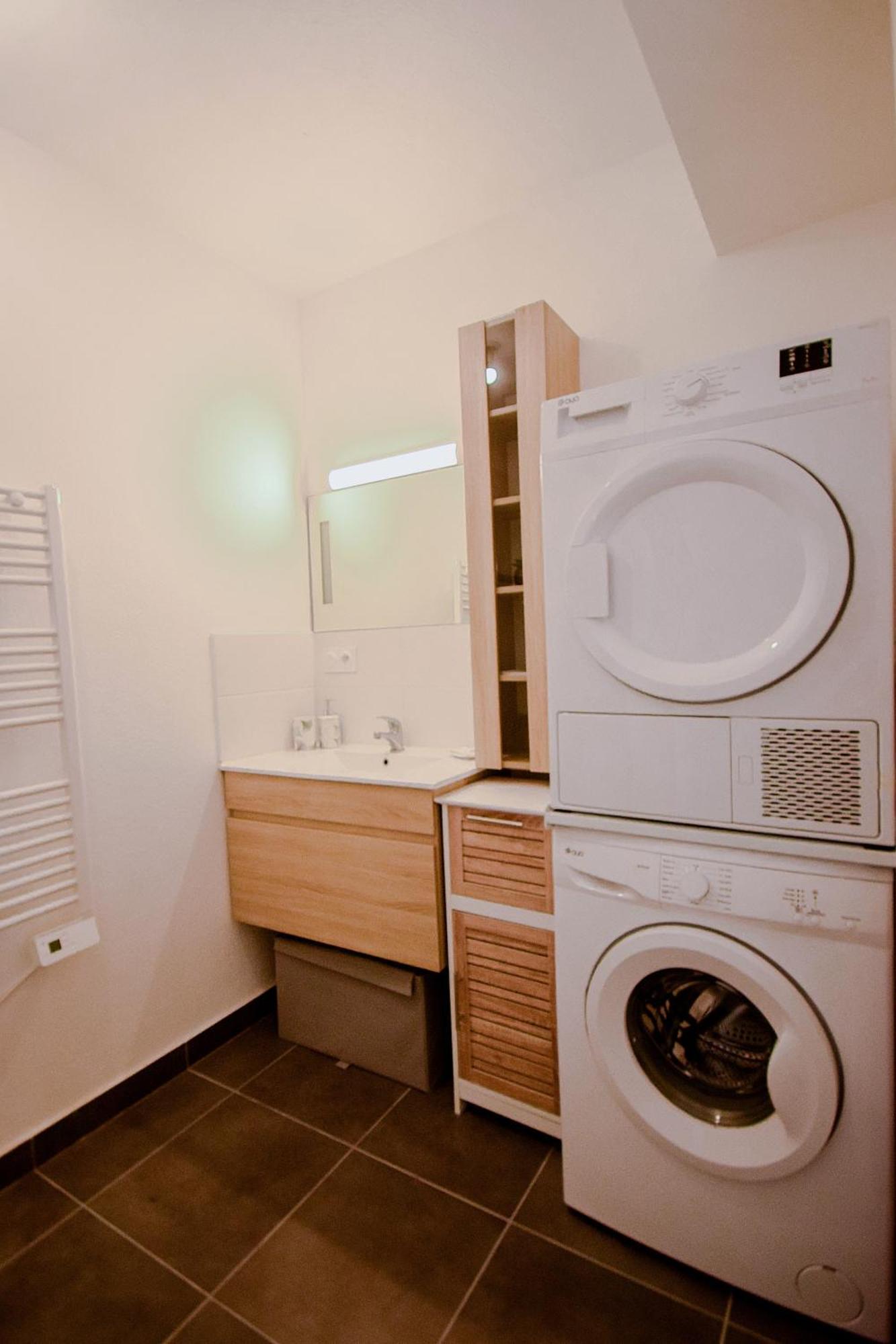 Lumineux Proche Apartment *